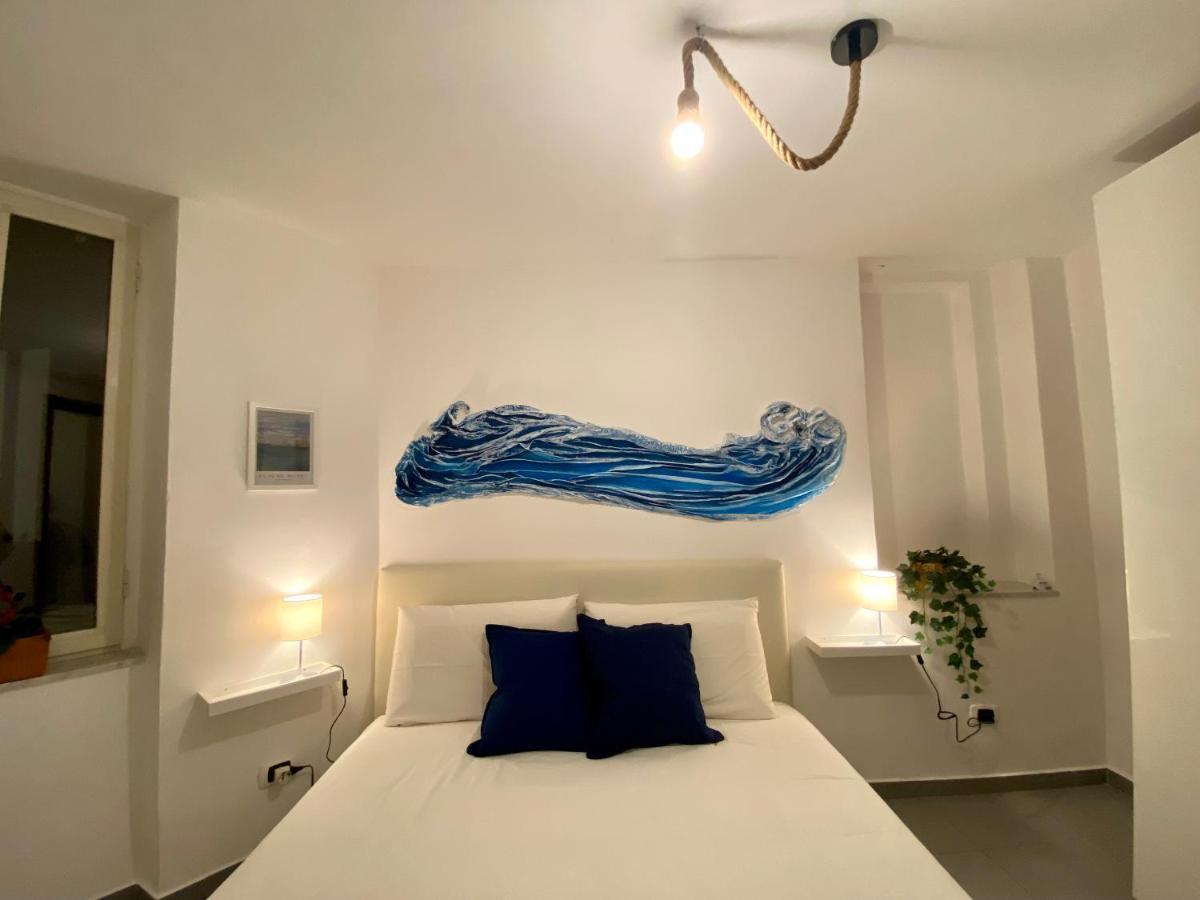 Casa Con Terrazzo In Centro Apartment เนเปิลส์ ภายนอก รูปภาพ